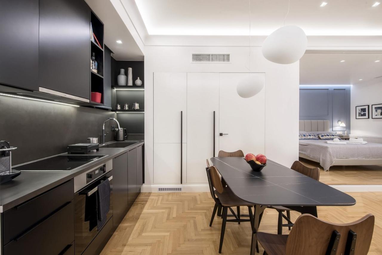 Chic Central Athens Apartment At Mavilli Sq. מראה חיצוני תמונה