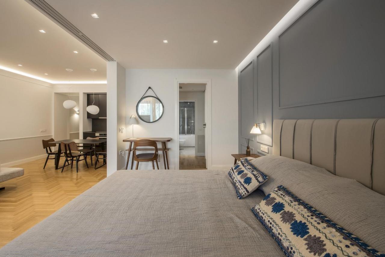 Chic Central Athens Apartment At Mavilli Sq. מראה חיצוני תמונה
