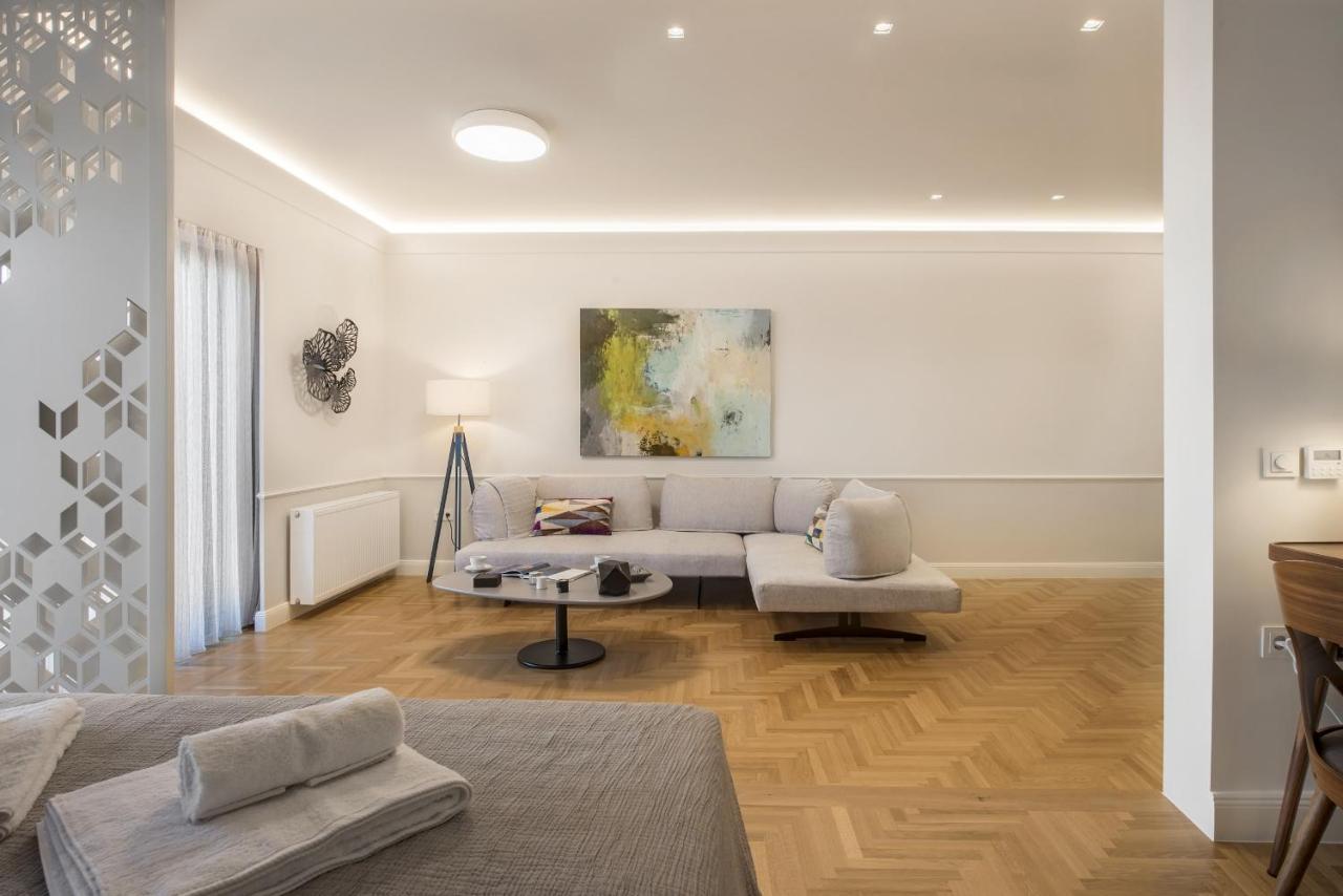 Chic Central Athens Apartment At Mavilli Sq. מראה חיצוני תמונה