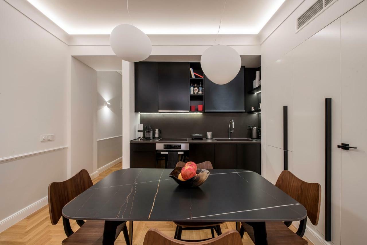 Chic Central Athens Apartment At Mavilli Sq. מראה חיצוני תמונה